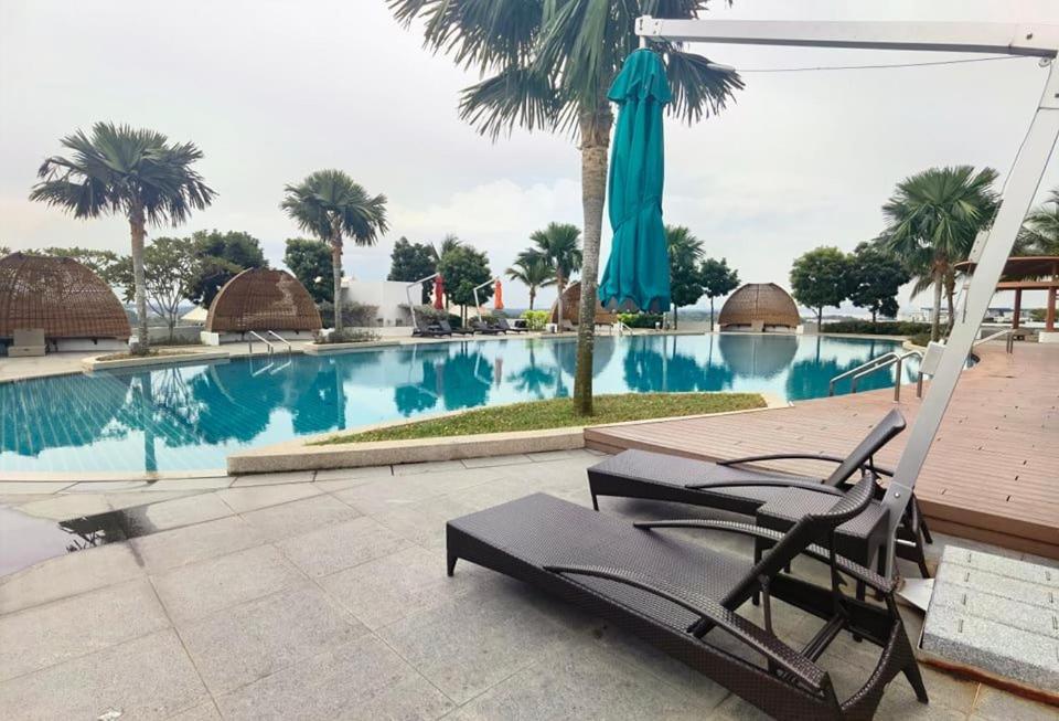 1519 Almas Suites Seaview Sunrise Netflix By Stay Nusajaya  Zewnętrze zdjęcie