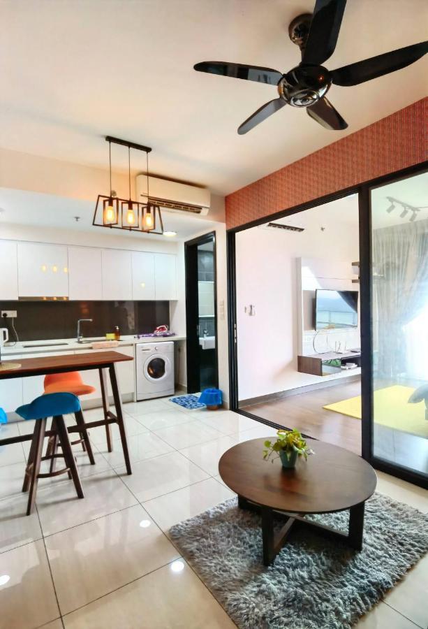 1519 Almas Suites Seaview Sunrise Netflix By Stay Nusajaya  Zewnętrze zdjęcie